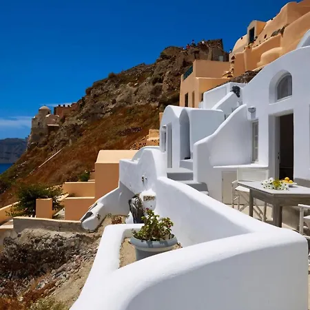 Elegant Santorini House Horizon Caldera View-outdoor Hot Tub Oia Villa