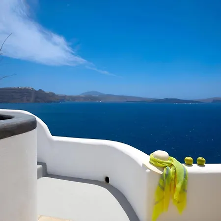别墅 Elegant Santorini House Horizon Caldera View-outdoor Hot Tholos (Santorini)