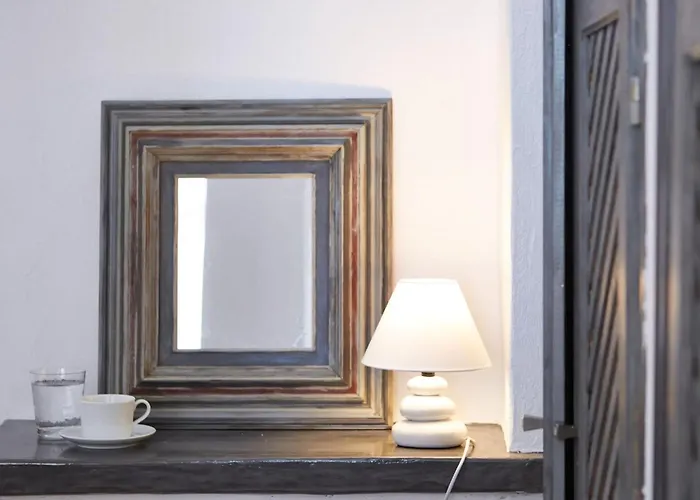 Elegant Santorini House Horizon Caldera View-outdoor Hot Villa